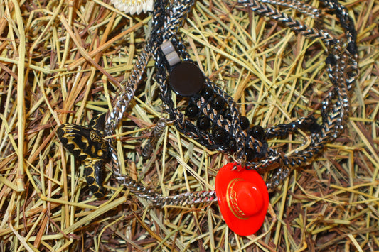 COLLAR EL SOMBRERO ROJO