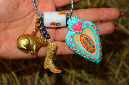 COLLAR CORAZÓN DE GUADALUPE