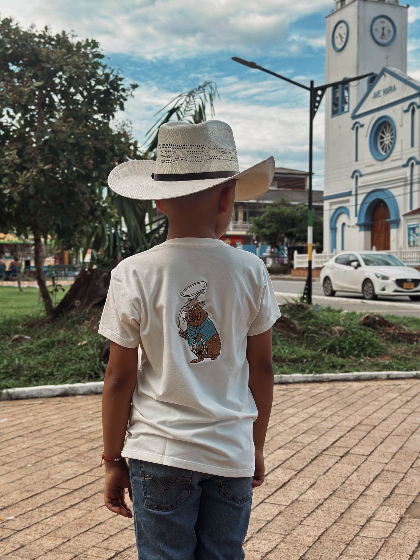 KIDS CAMISETA MARFIL LAZO